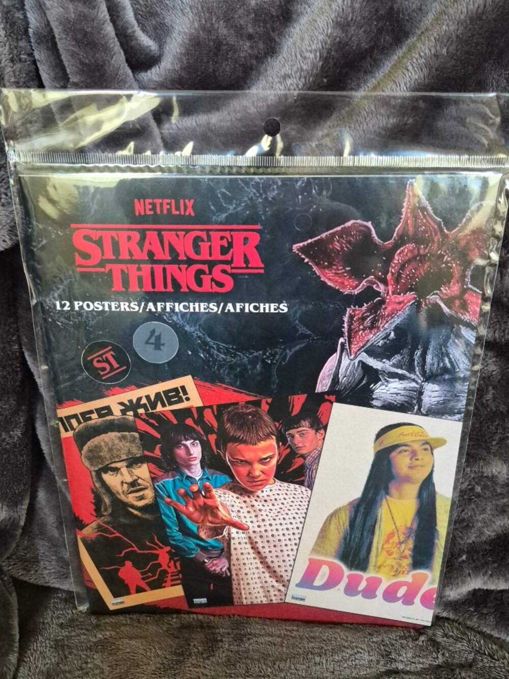 Stranger Things Netflix Poster Pack Book 12 Page Trends International